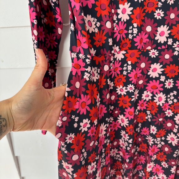Flower power jersey knit dress with pockets - Picture 5 of 5